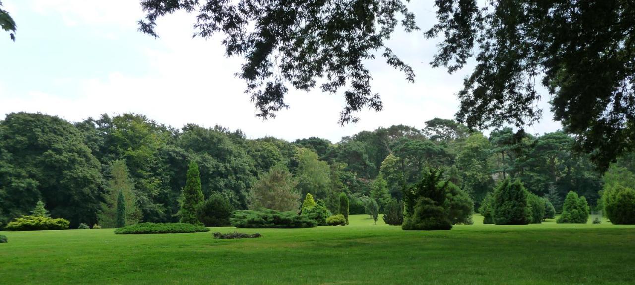 Pinetum Gardens Retreats Hotel St Austell Exterior photo